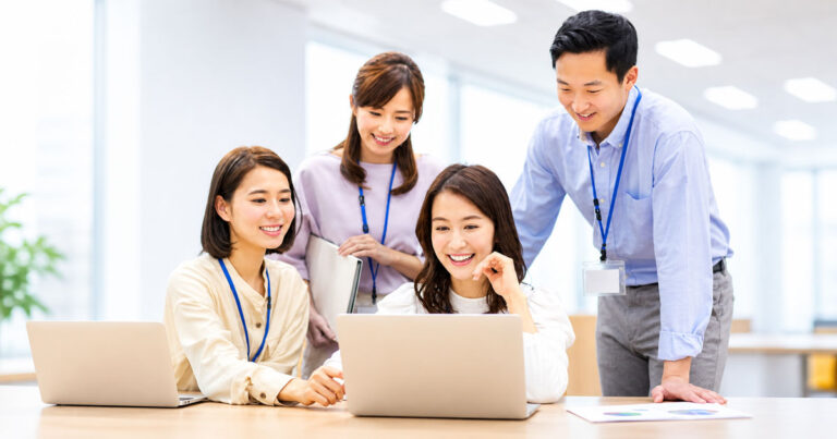 How EasyDesk Improved Response Time for a Growing Team