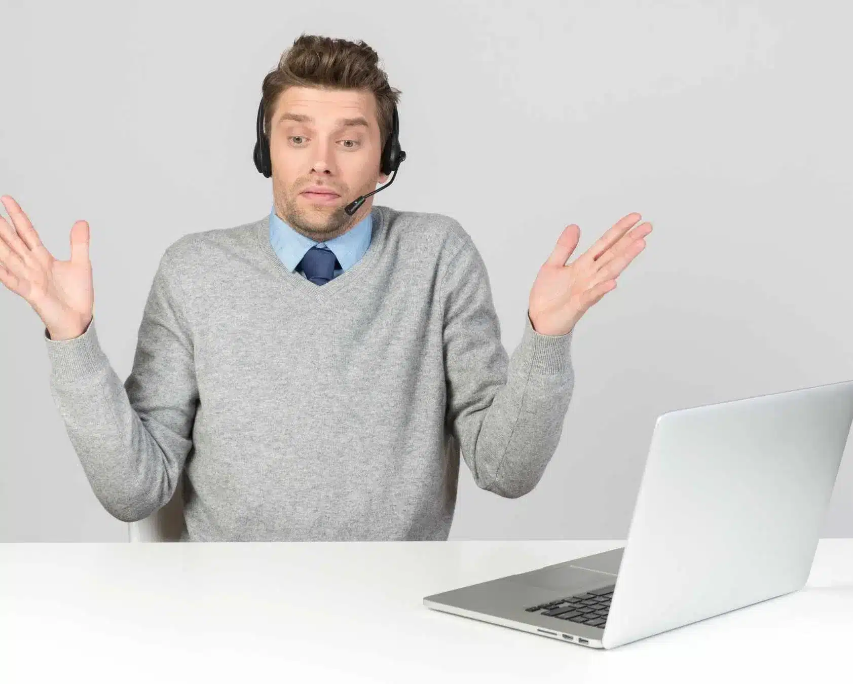 Why Your Desk Support Is Failing — And How to Fix It Why Your Desk Support Is Failing — And How to Fix It